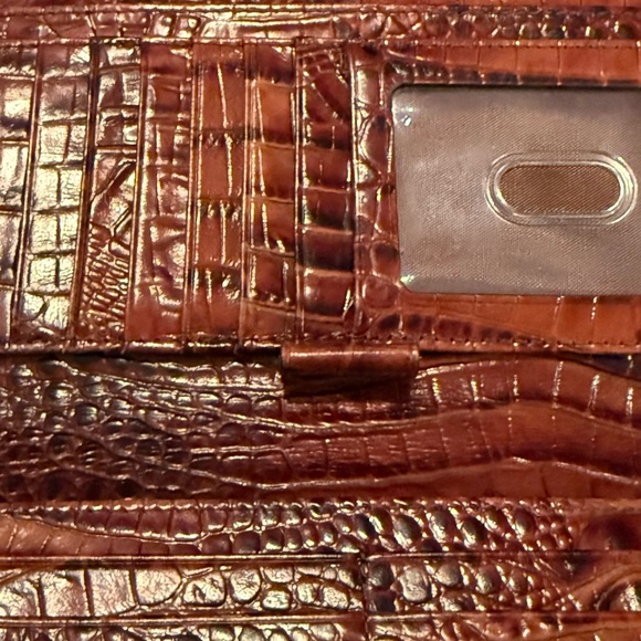 Brahmin Cordelia Pecan Melbourne Rich Brown Embossed Wallet - Picture 11 of 15